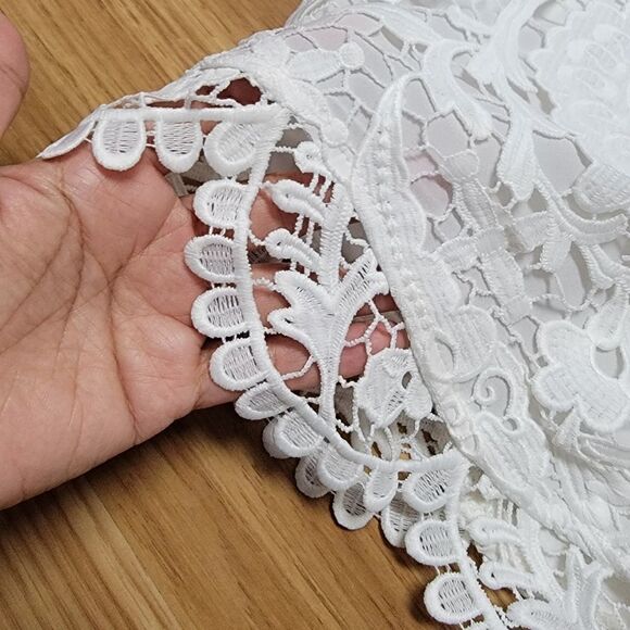 Stone Cold Fox Ryder White Lace Romper M/L - Picture 9 of 11